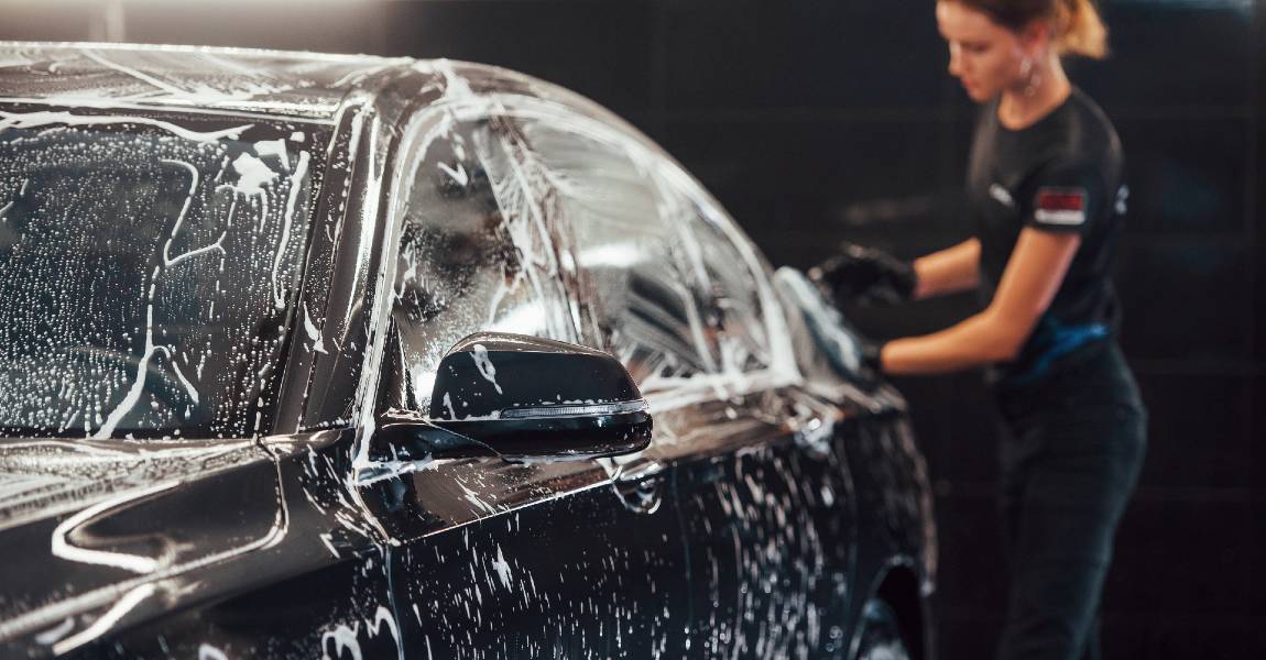 ceramic coating makes it easier to wash car