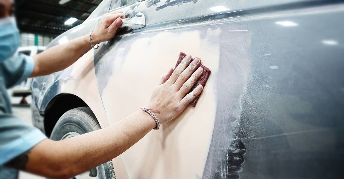 dent repair professional
