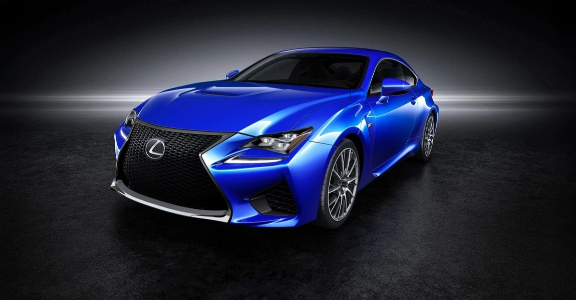 professional ceramic car coating on blue lexus